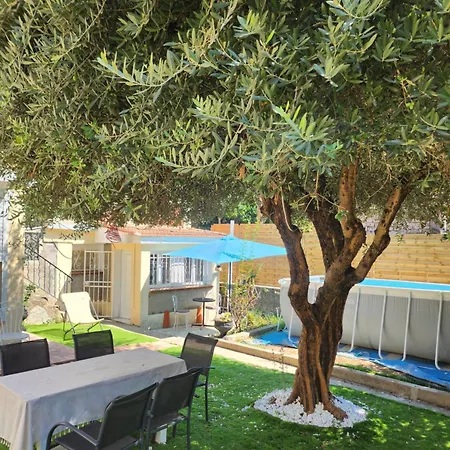 Pretty And Comfortable Outbuilding With Swimming Pool And Garden * Menton